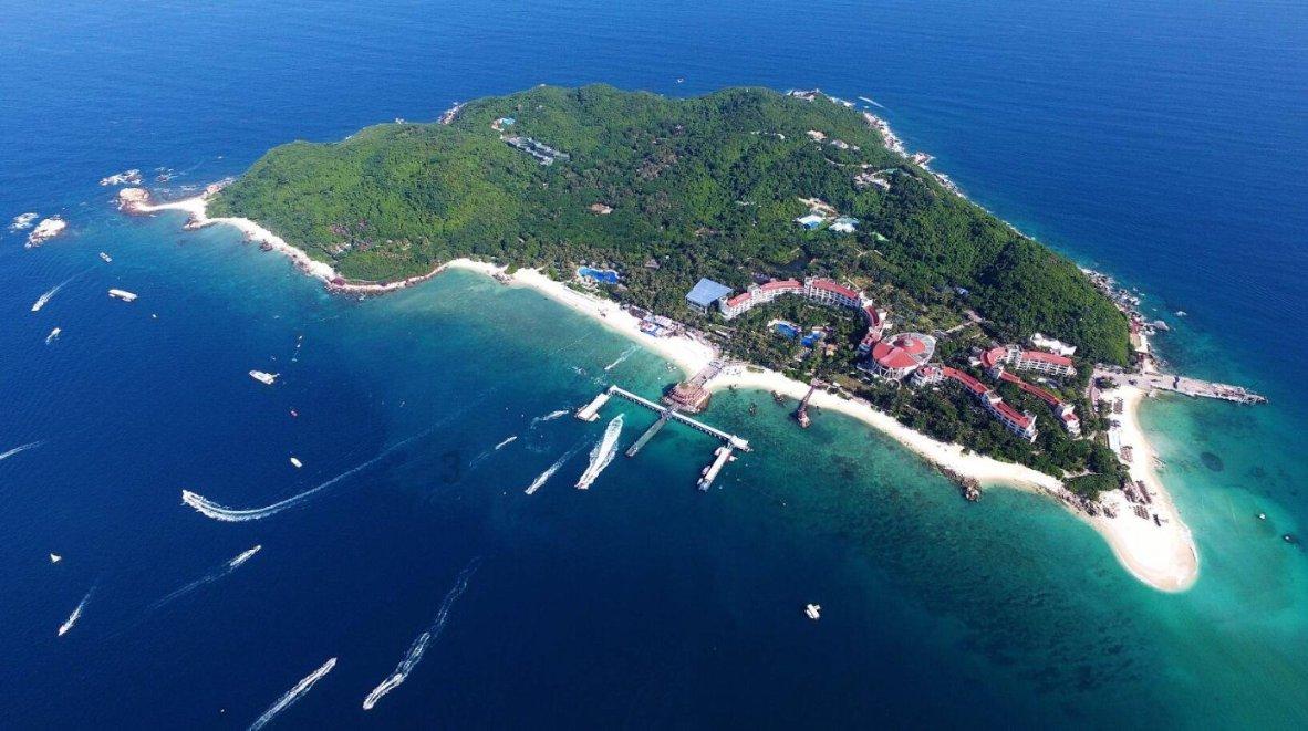 李凤山:为练轻功,40公斤铁砂衣穿三年,竟能身轻如燕飞檐走壁